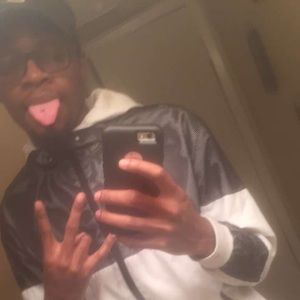 Meet your Posher, Joshua